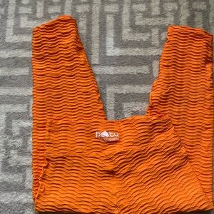 BOOTY by barbants orange crop leggings 🍊